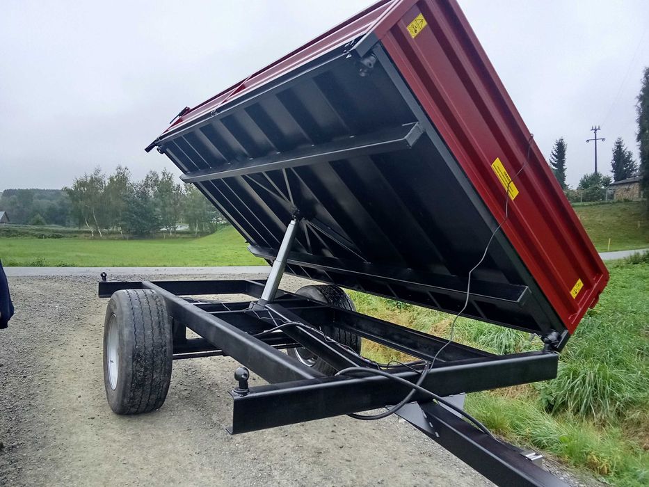 Przyczepa rolnicza wywrotka kiper