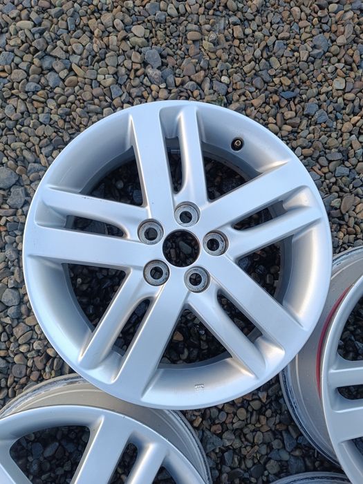 Диски 5*100 R16 TOYOTA