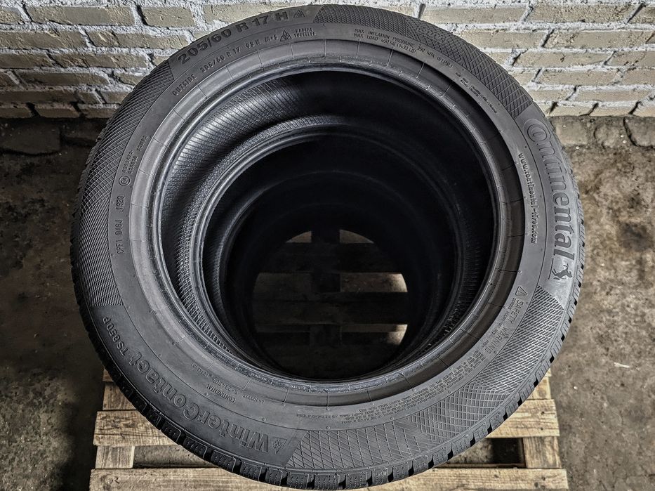 Зимові 205/60r17 Continental | 8.5/6.5mm | Germany | Преміум шини