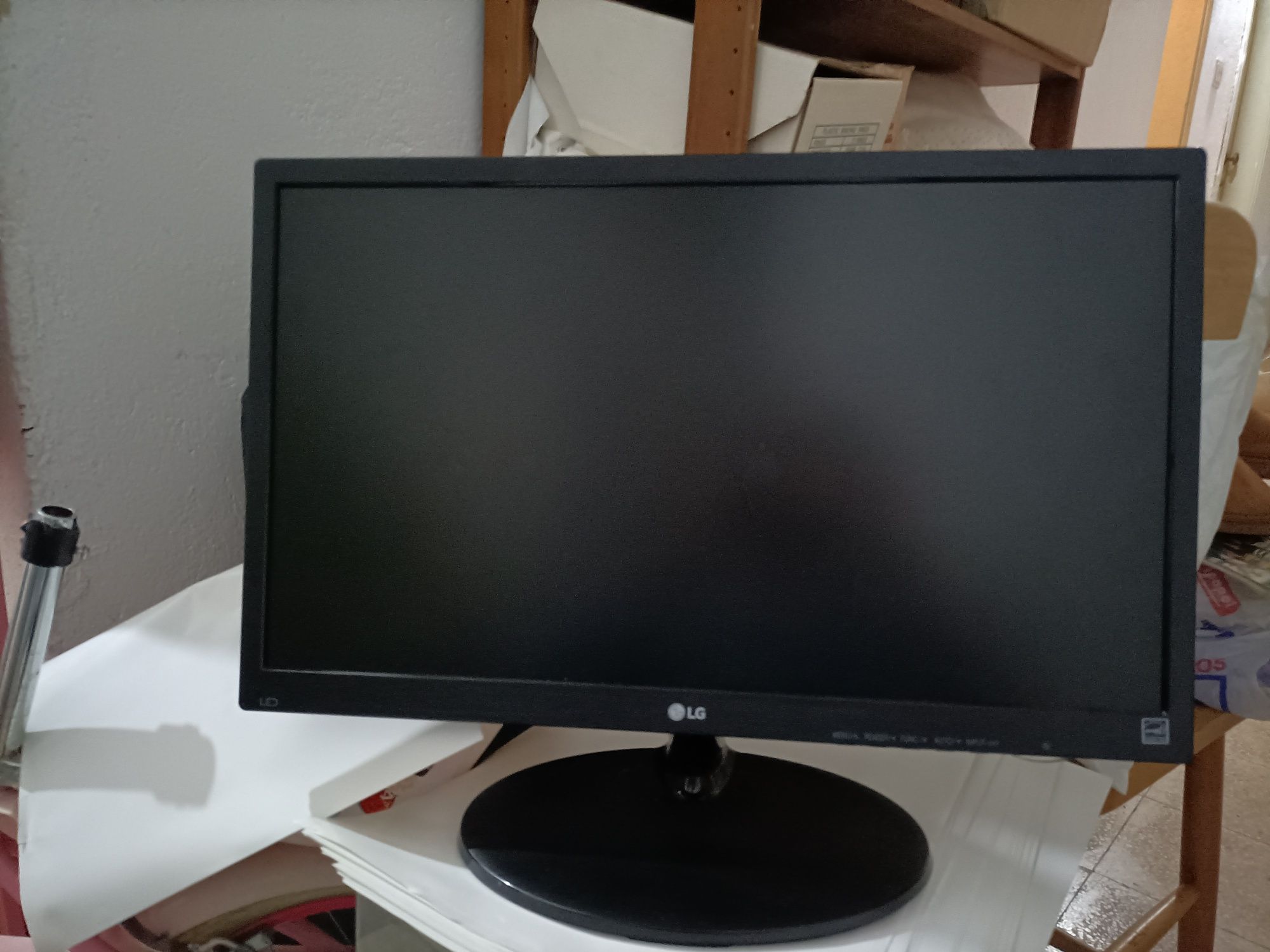 Monitor LG 22M38A - LED 21.5 FULL