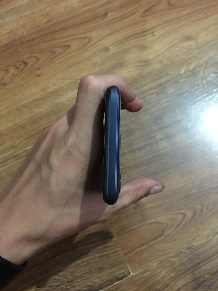 Tecno spark 8C 7gb-64gb