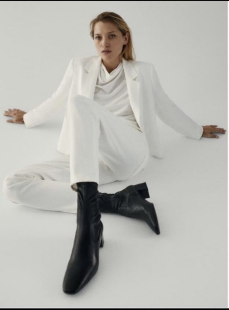 Ботільони MASSIMO DUTTI  з еластичної шкіри