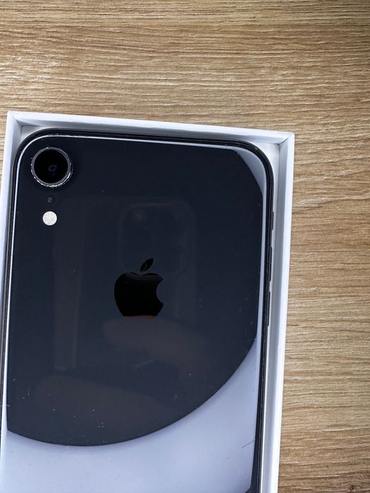 iPhone XR 64 gb Space Gray