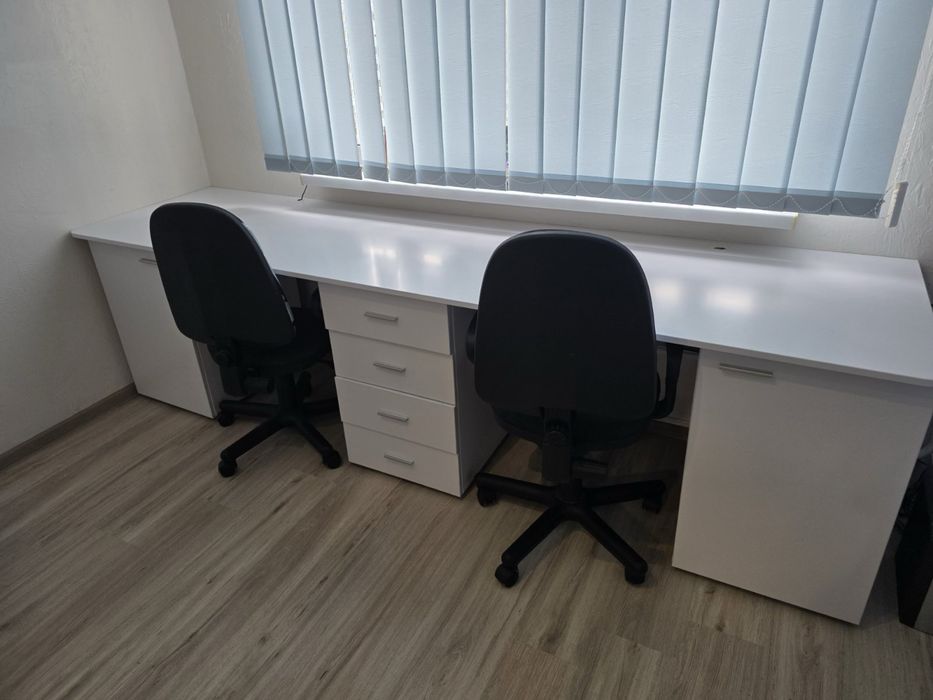 Дитячий стілець