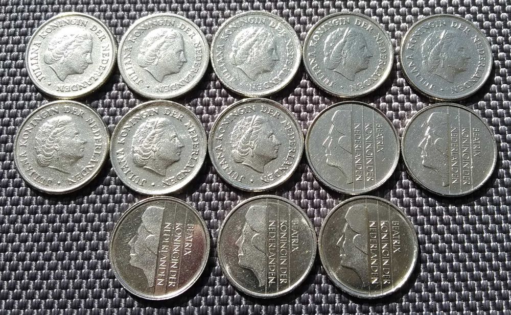 Коллекция 13 монет 10 центов Нидерландов