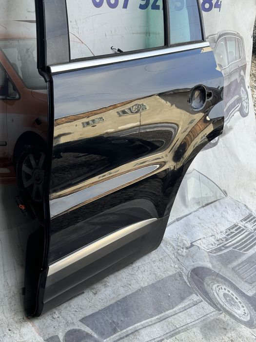 Дверка Tiguan LC9X 5N0 тигуан дверь двері
