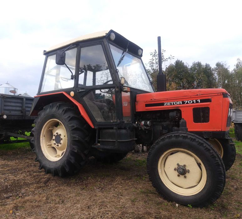 Zetor 7011, nowe opony !!! 7211