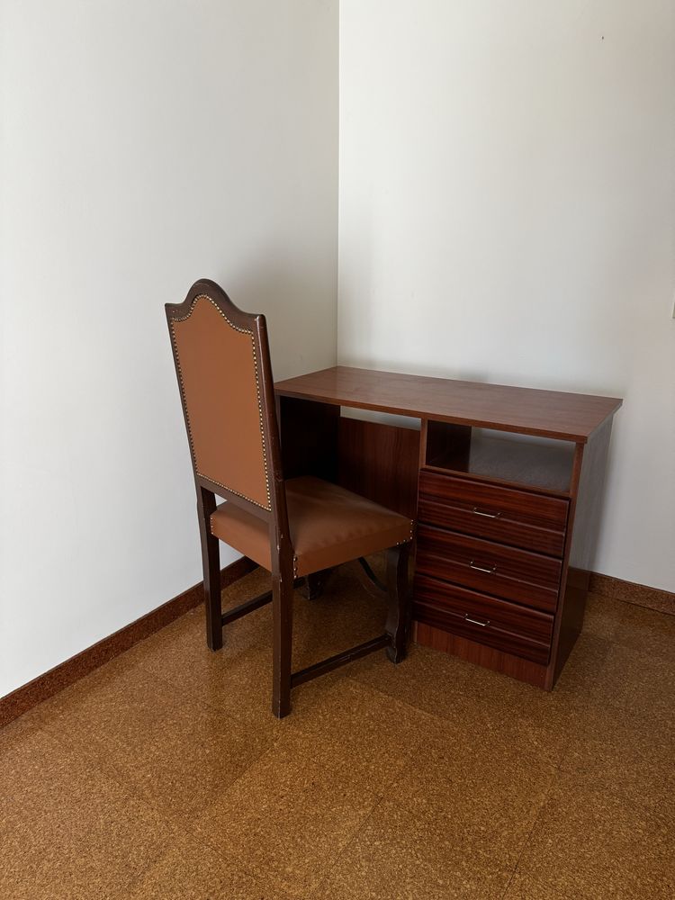 Conjunto 2 Secretarias e 2 Escaparates
