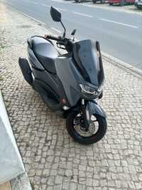 Nmax 125.