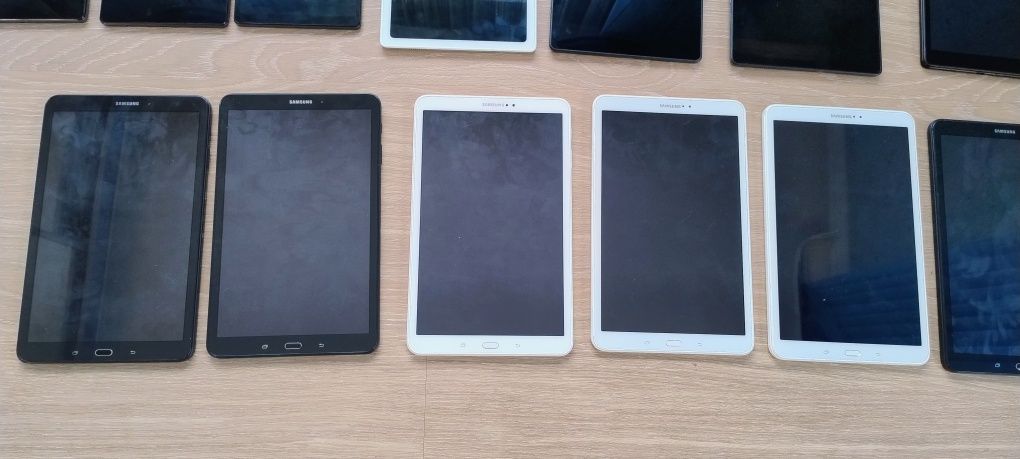 Планшети Samsung Tab t580 t585 t220 t225 t500 t505 t290 t295 x110 x200