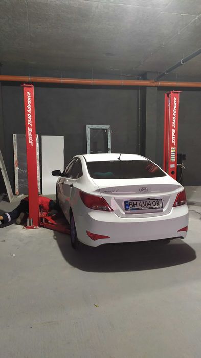 Новый двухстоичный подъёмник 4т. Есть на складе. АКЦИЯ!!!