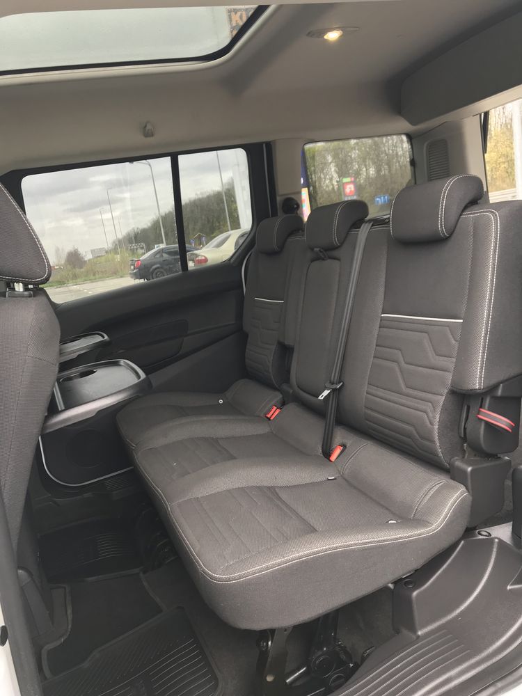 Ford tourneo connect