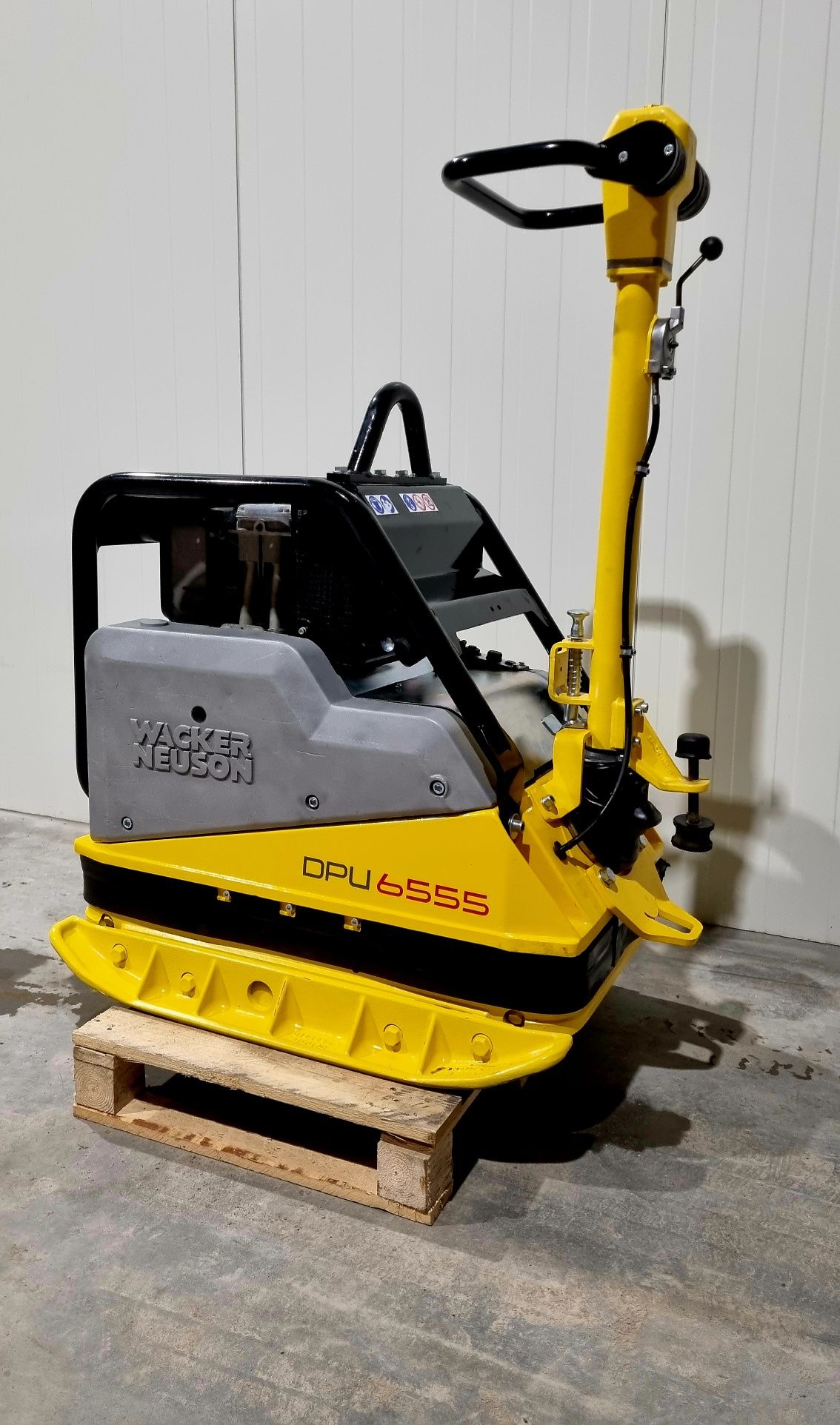 Zagęszczarka Wacker Neuson 500kg DPU6555  Bomag Amman Swepac