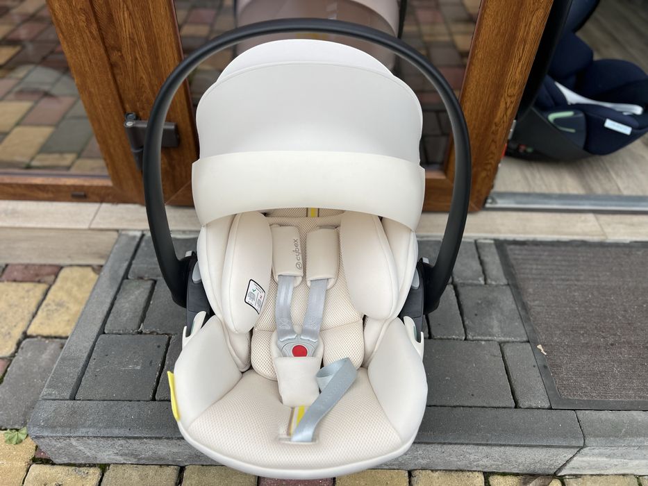 Автокрісло Cybex cloud G+ I-Size