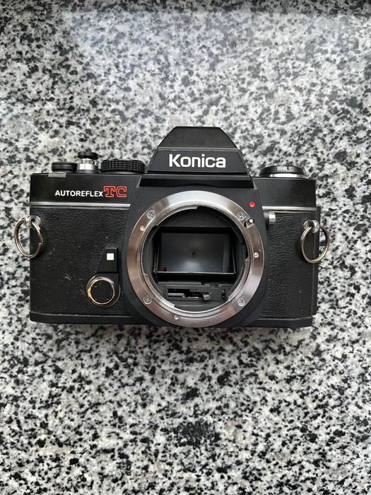 Konica Autoreflex TC / плівкова камера
