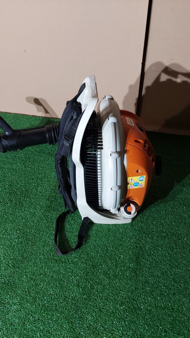 Dmuchawa spalinowa plecakowa stihl br 550