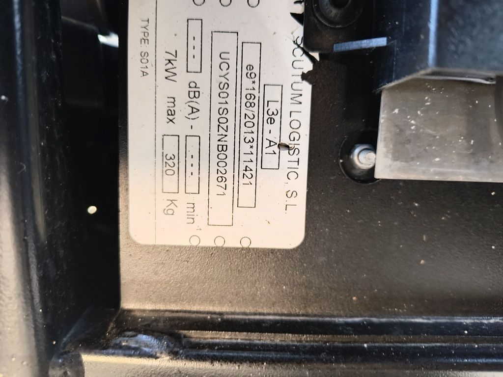 SEAT MQ /Silence S01 Skuter elektryczny.
