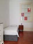 296016 - Quarto individual com cama de solteiro