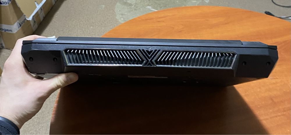 Ноутбук Asus G74S 17.3" 8GB RAM/500GB HDD/i7-2670Qm/3GB NVIDIA! N2310