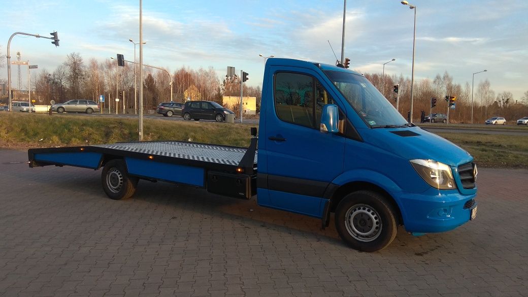 AUTO-POMOC DROGOWA 24h wynajem transport autolaweta laweta holowanie