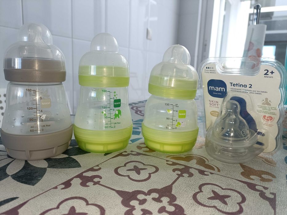 Conj 5 Biberões+6Tetinas Chicco e MAM