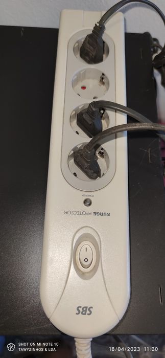 Sony 4 elementos + 2 colunas