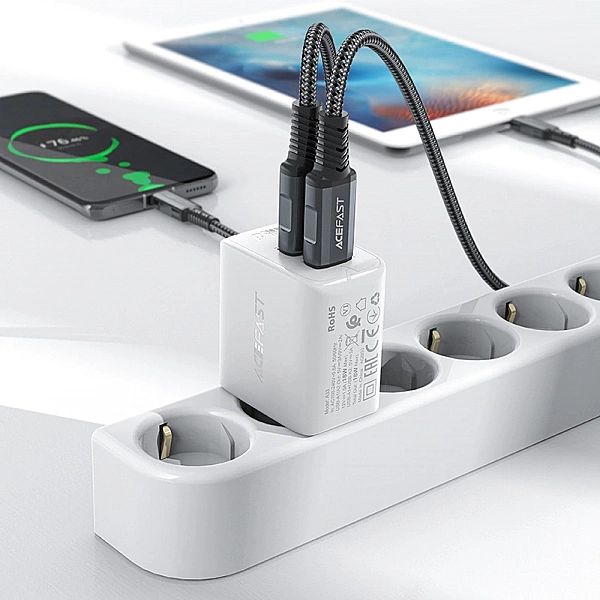 Acefast ładowarka sieciowa 2x USB 18W QC 3.0, AFC, FCP biały (A33 whit