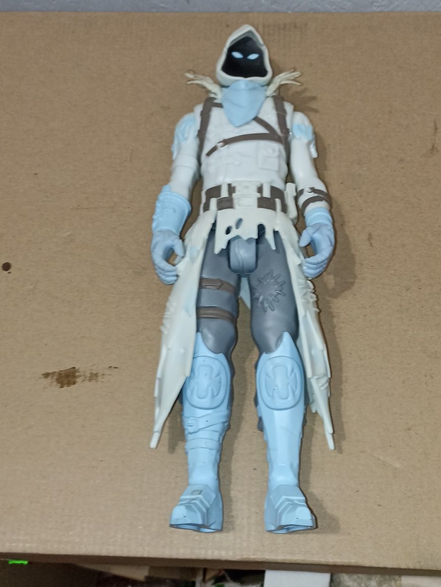 Figurka Frozen Raven Fortnite Series