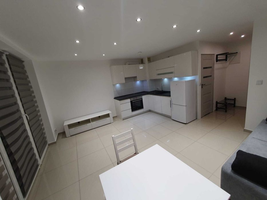 Bezpośrednio, kawalerka 28m2 do wynajęcia, Katowice, Bażantów