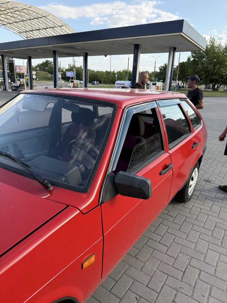 Продам ваз 2109 дуже гарна