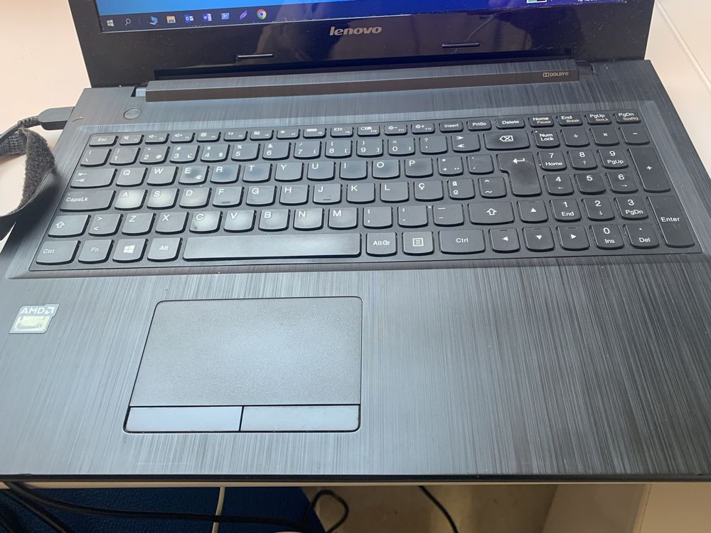 Portátil Lenovo 80-E5 Core i3