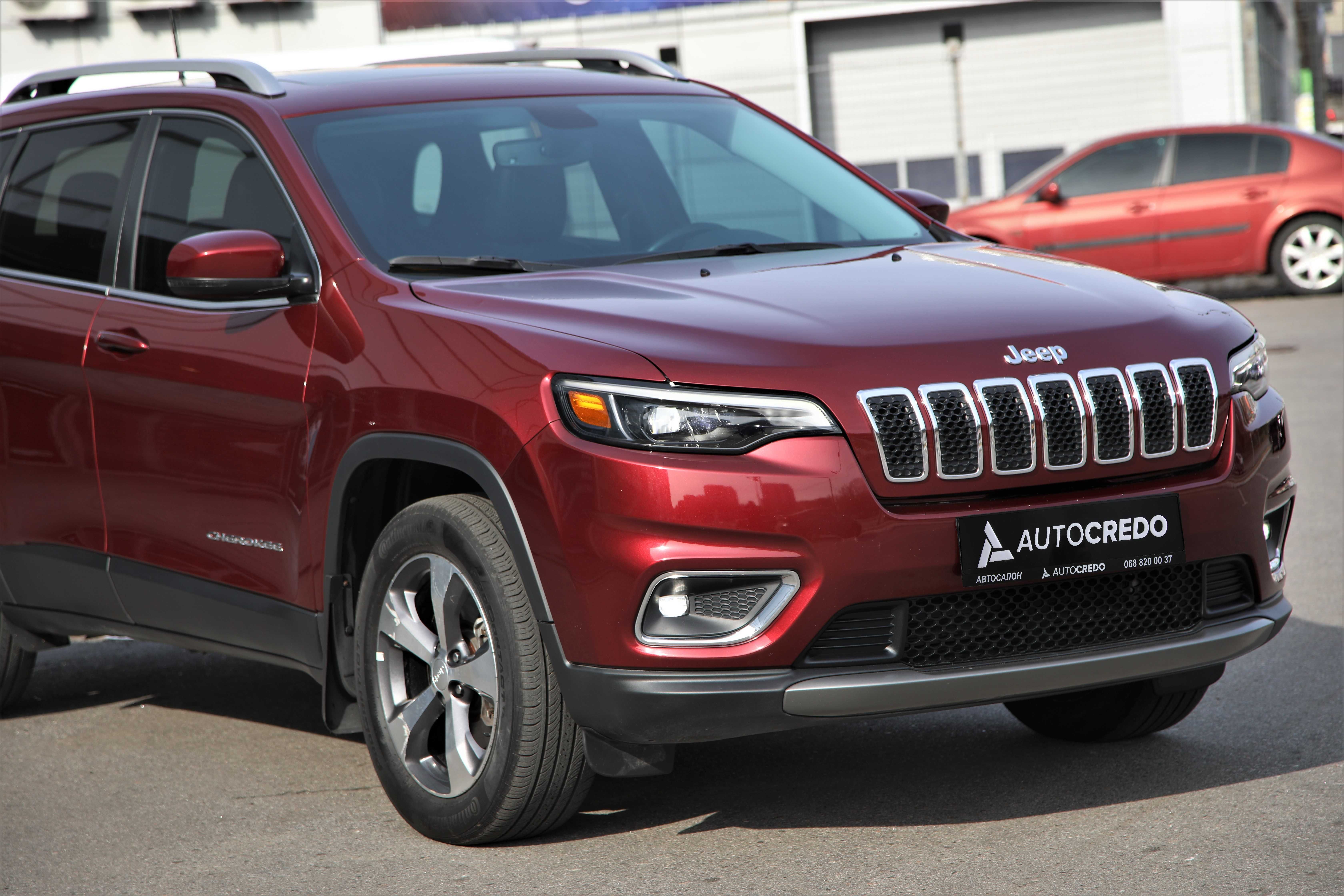 Jeep Cherokee 2019 року