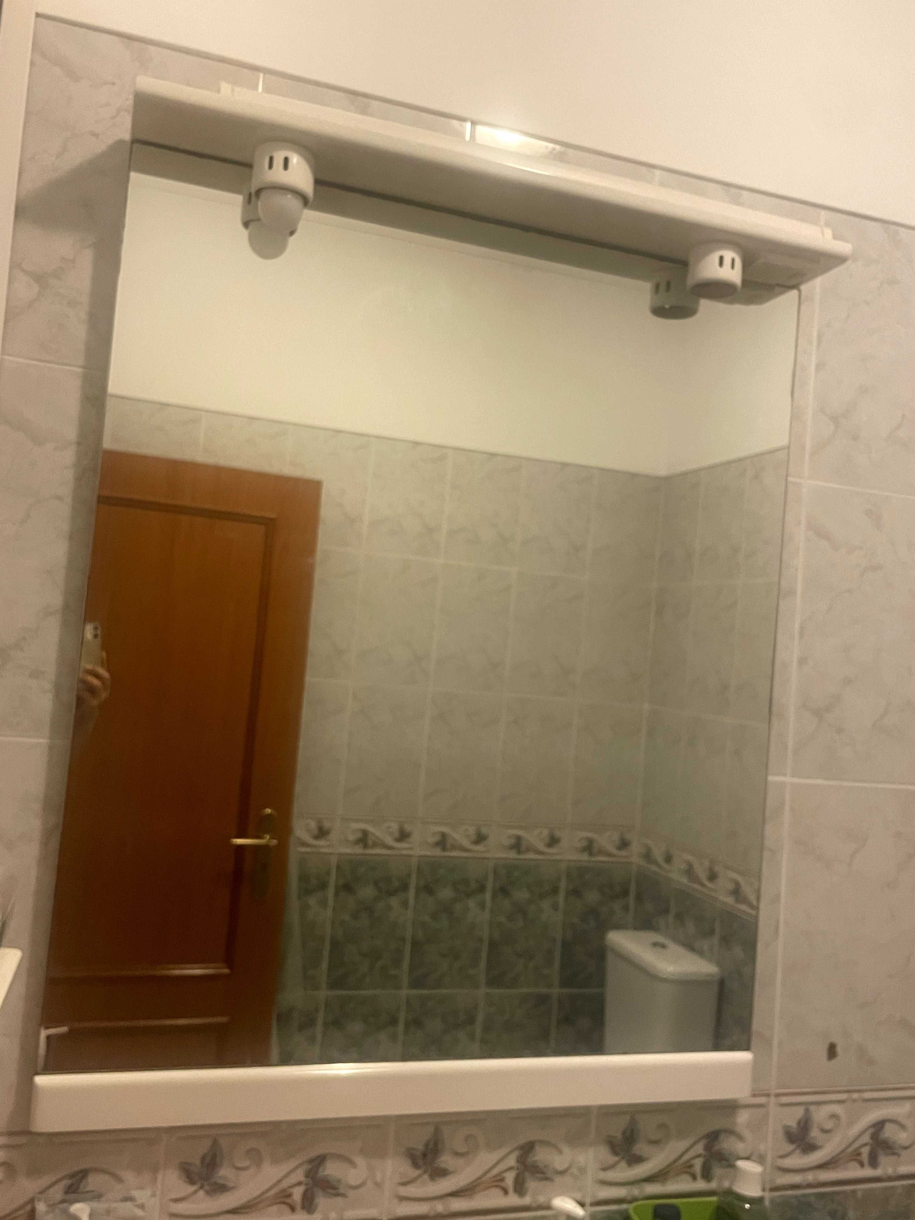 Espelho WC com luzes