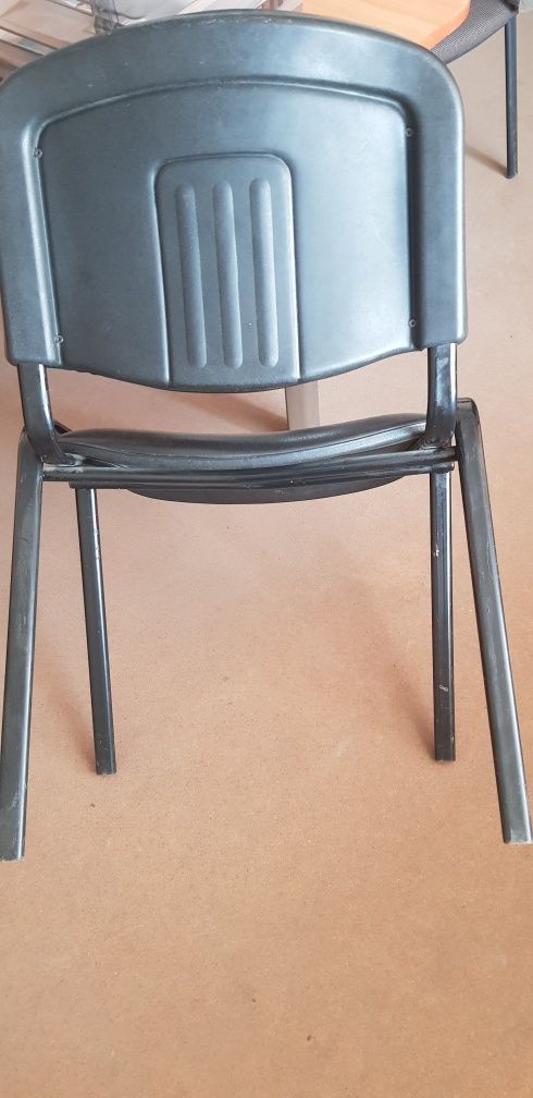 Стул офісний крісло офісне кожзам.