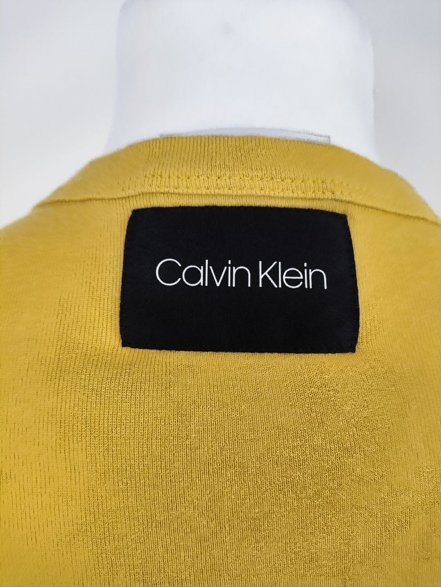 Bluzka Calvin Klein z ozdobnym zakładkowym przodem, rozmiar S