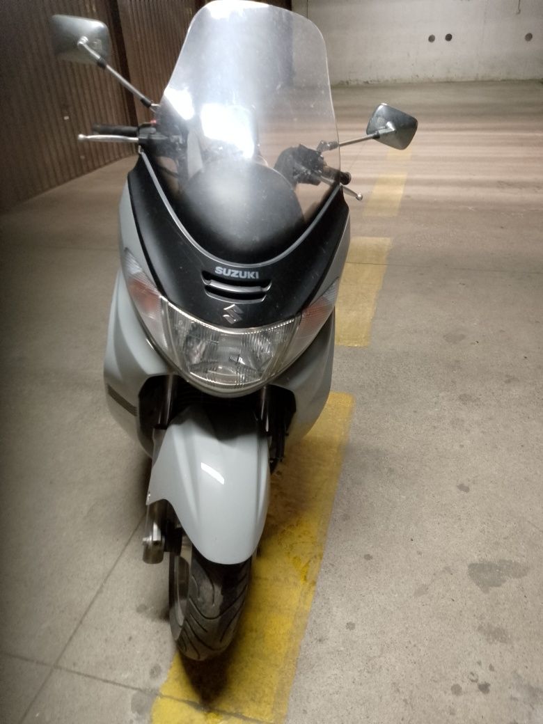 Suzuki Burgman 250 98rok uszkodzony