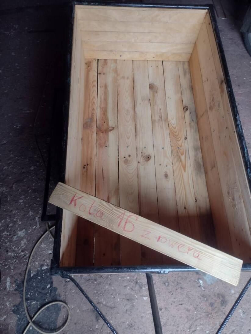 Wózek gospodarzy do ogrodu