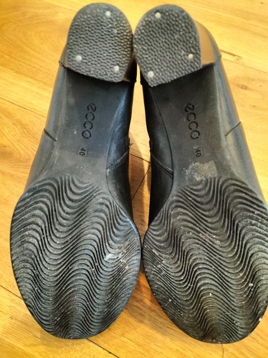 Kozaki damskie nieocieplane skóra naturalna ECCO roz.40