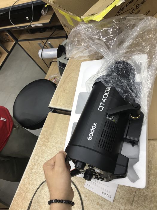 Godox QT400III M + комплект студийного оборудования СМОТРИТЕ ОПИСАНИЕ
