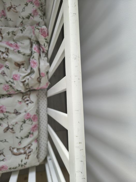 Łóżeczko dziecięce + materac Hilding