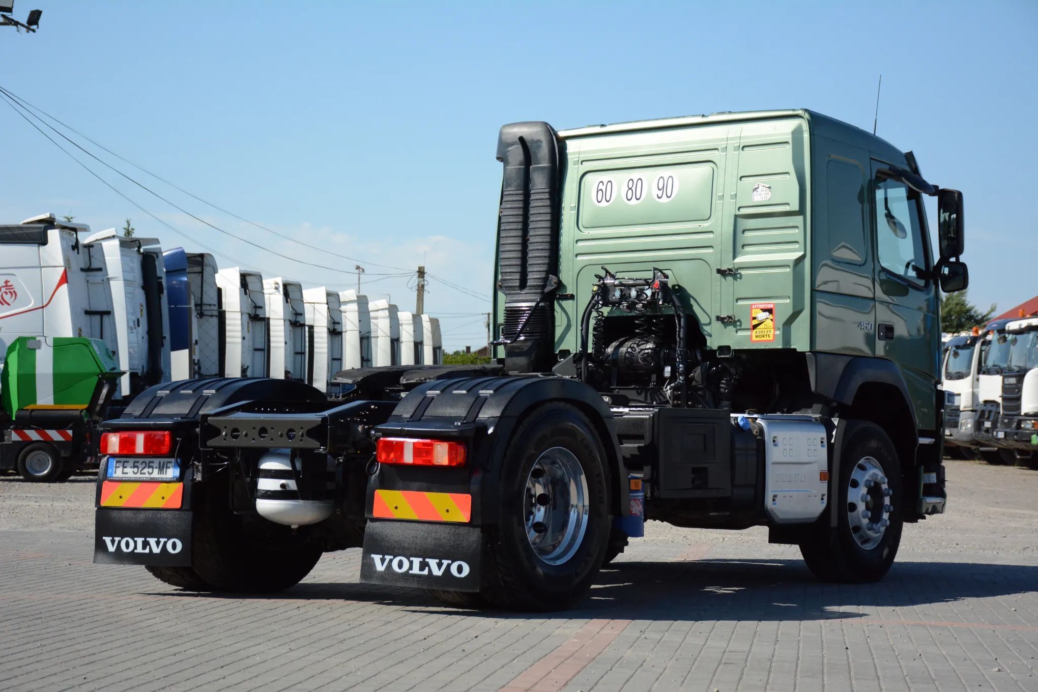 Volvo FM 450 / 2019 r / EURO 6 / Kompresor do wydmuchu / Mała waga / NAVI / Niski przebieg  Volvo FM 450 / 2019r / Kompresor / NAVI / 6600kg /Niski przebieg