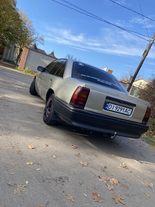 Продам Опель Омега А
