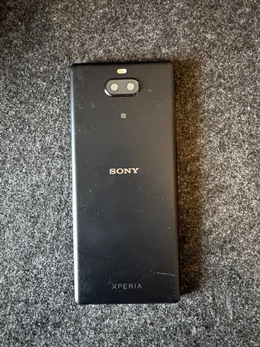 Atrapa telefonu Sony Xperia 10 Plus