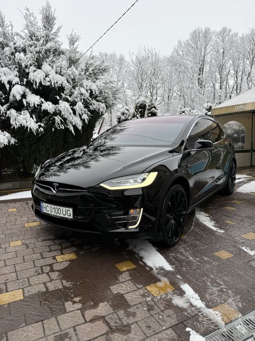 Tesla X Cosmo XXX