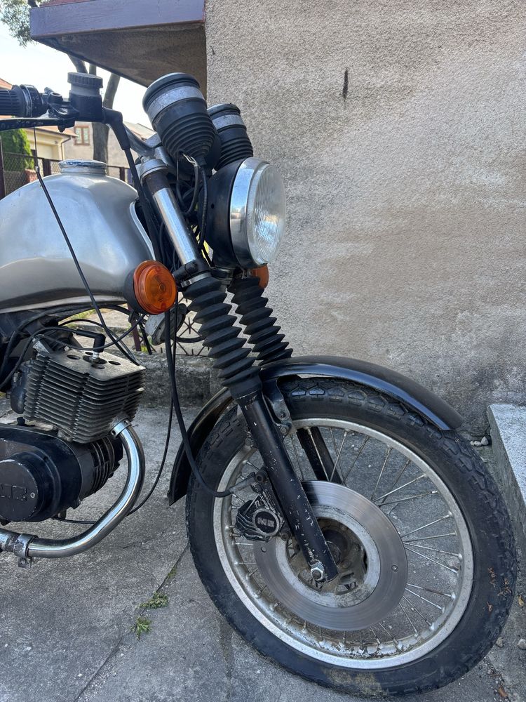 MZ ETZ 125 srebrna
