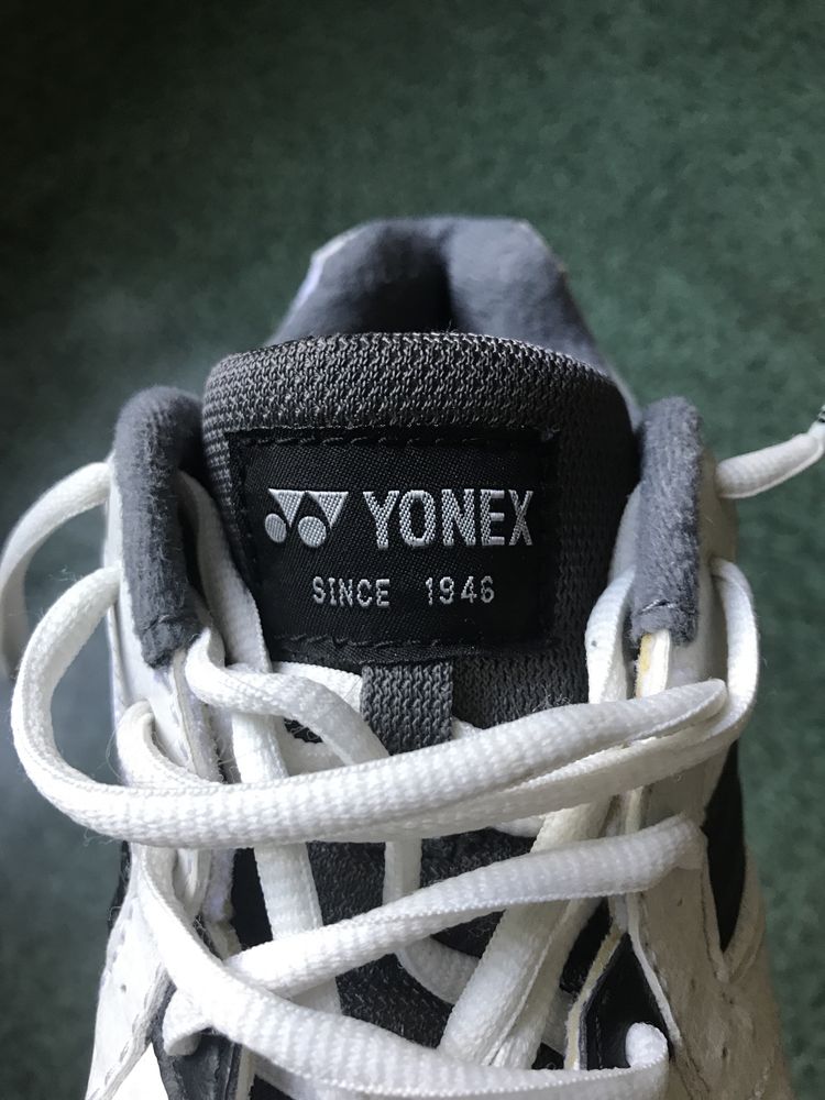 Кроссовки для тенниса Yonex