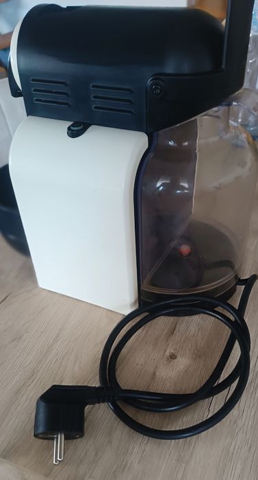 Máquina café Nespresso com problema