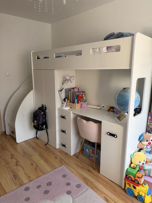 Łóżko piętrowe Zuzia z biurkiem i szafa w zabudowie 200x80