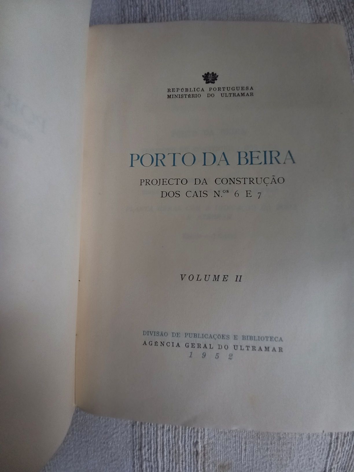 Projecto de construção do Porto Marítimo da Beira Moçambique