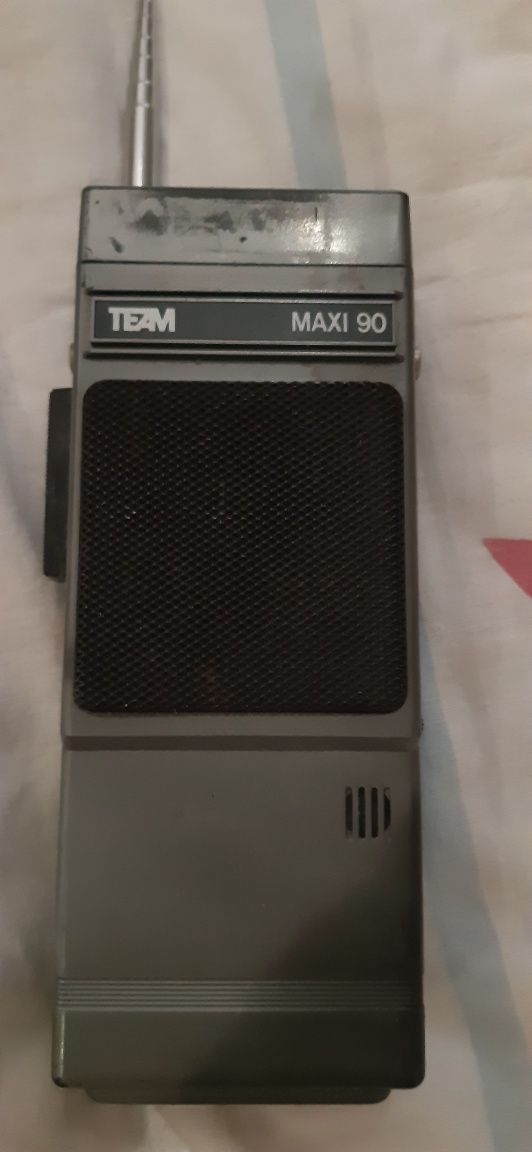CB radia Multi-Band retro